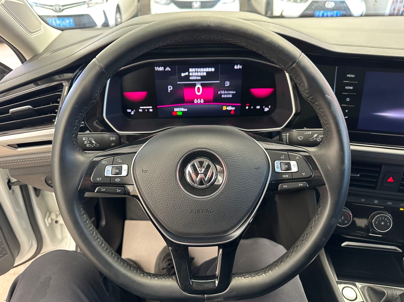 Volkswagen Sagitar 2021 280TSI DSG