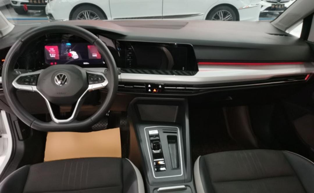 Volkswagen Golf  280TSI DSG Pro 2022