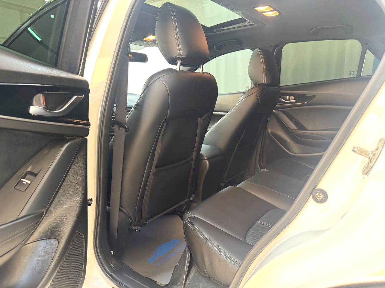 Mazda CX-4 2021 2.0L Blue Sky Dynamic Edition