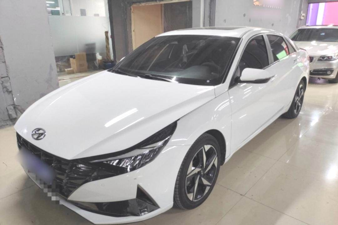 Hyundai Elantra 2021 240TGDi DCT LUX Premium Edition