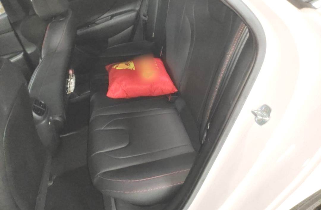 Hyundai Elantra 2021 240TGDi DCT LUX Premium Edition