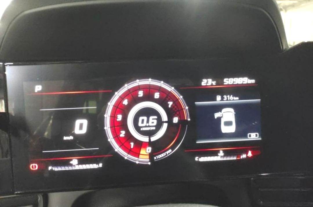 Hyundai Elantra 2021 240TGDi DCT LUX Premium Edition