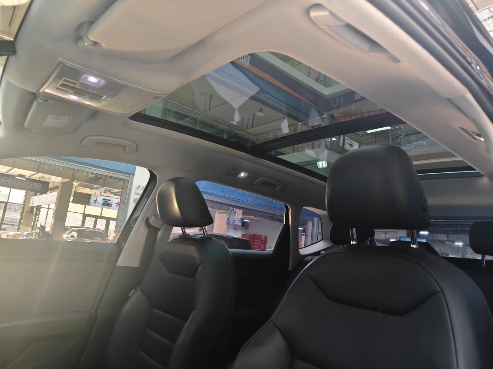 Volkswagen Tharu 2021 280TSI