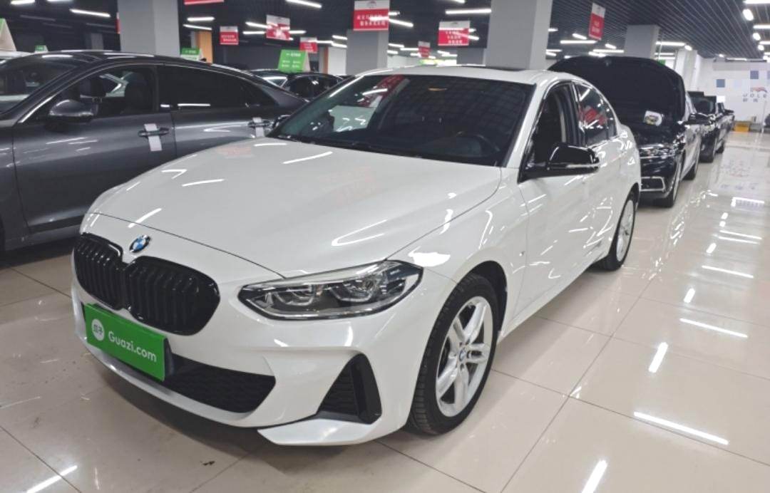 BMW 1 Series 2021 120i M Sport Night Edition