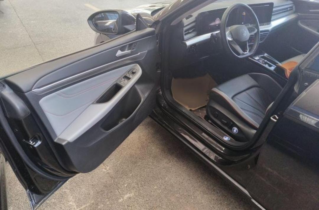 Volkswagen Lamando L 2022 280TSI DSG