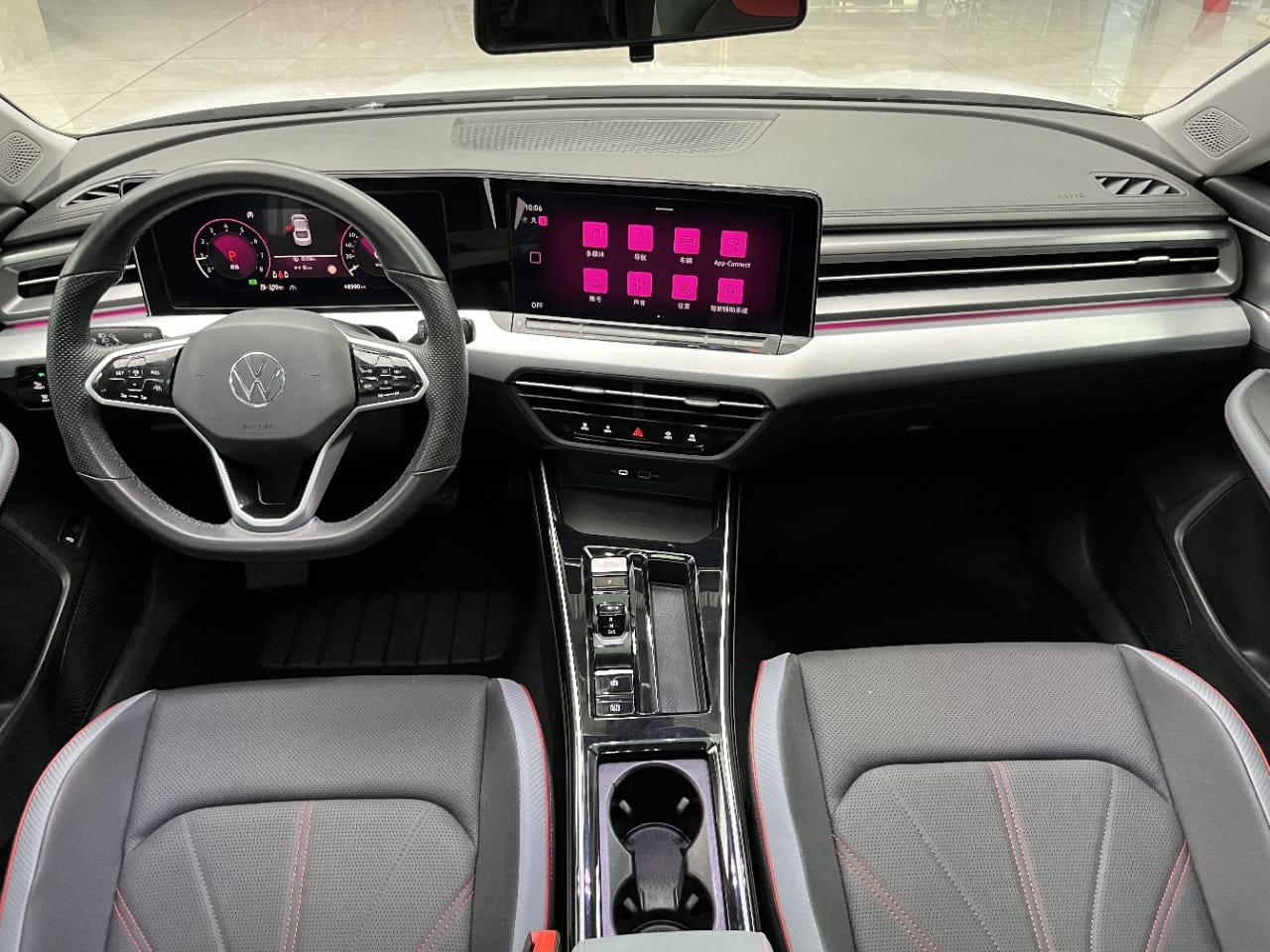 Volkswagen Lamando L 2022 280TSI DSG Cool Hot Version