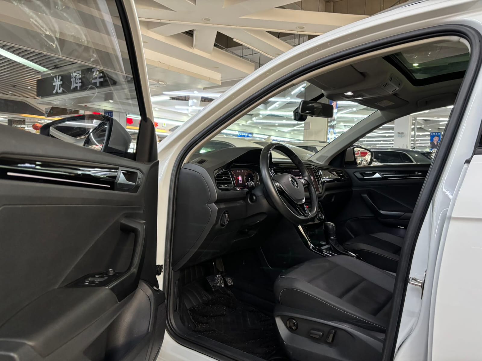 Volkswagen T-Roc 280TSI DSG Comfort Intelligent Edition 2021