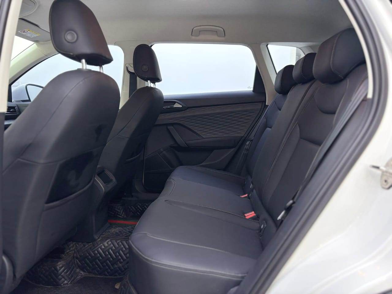 Volkswagen Tharu 2021 280TSI Two-Drive Fashion Edition