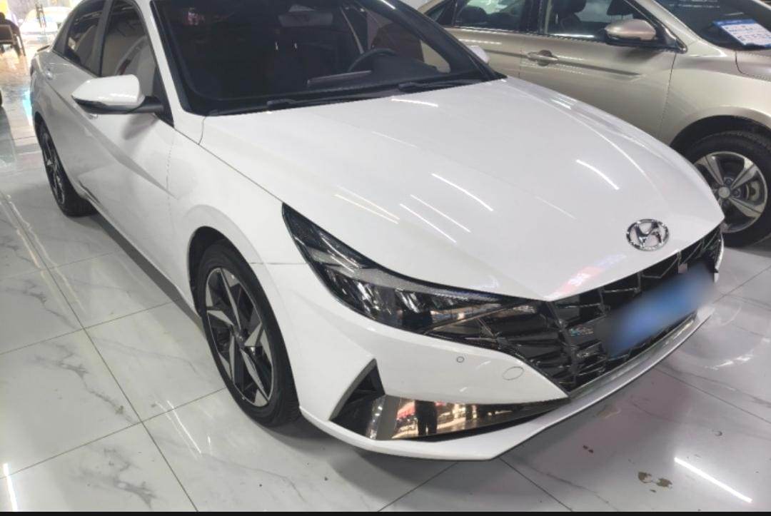 Hyundai Elantra 2023 240TGDi DCT LUX Premium Edition