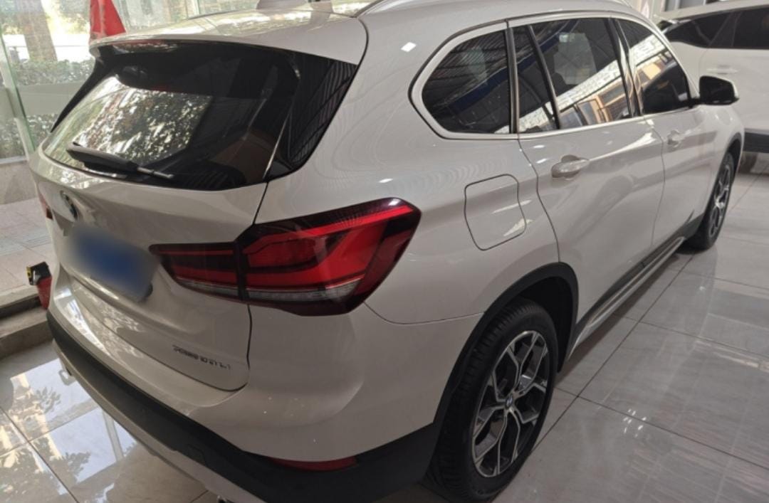 BMW X1 2022 sDrive20Li