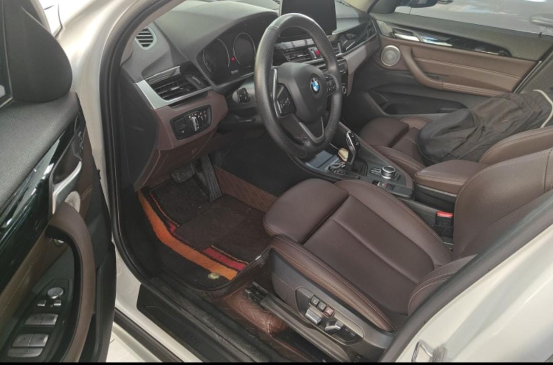 BMW X1 2022 sDrive20Li