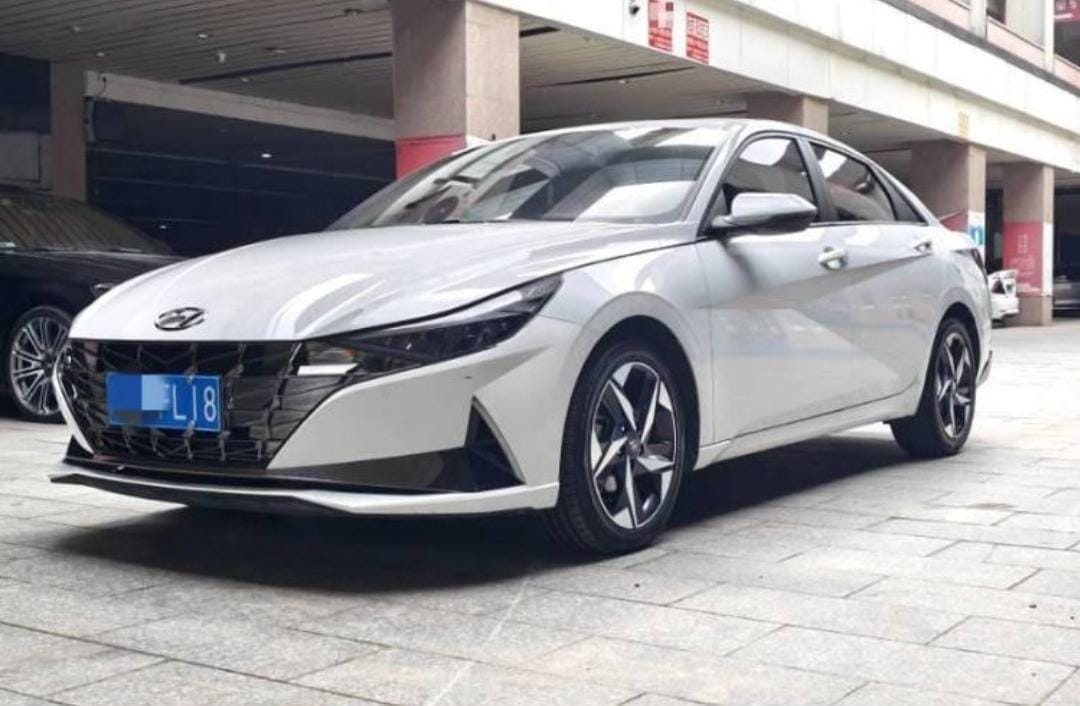 Hyundai Elantra 2021 240TGDi DCT LUX Premium Edition