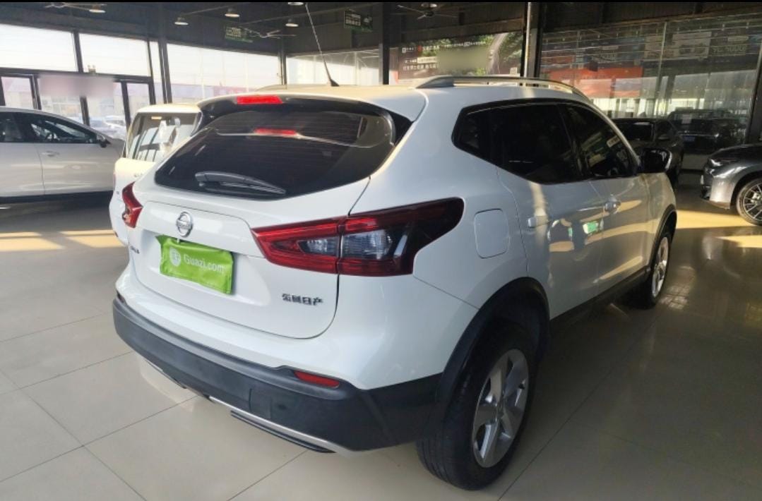 Nissan Qashqai 2021 2.0L CVT Smart Edition