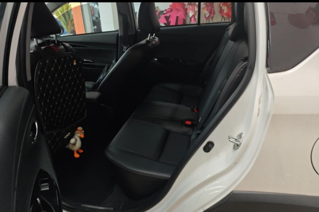 Toyota Yaris L 2022 Glamour X 1.5L CVT Deluxe PLUS Edition