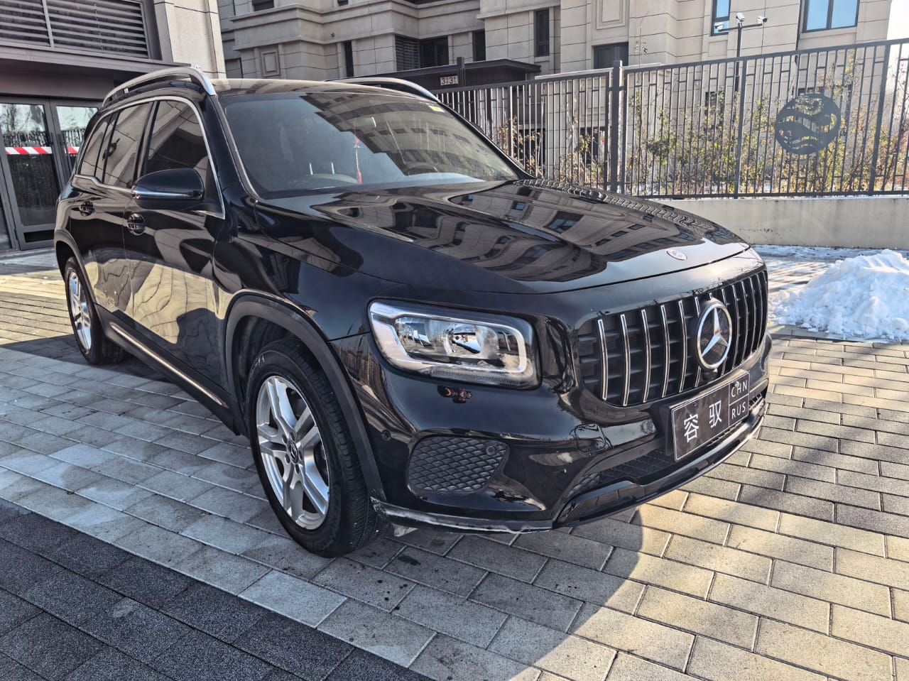 Mercedes-Benz 2021 GLB 180