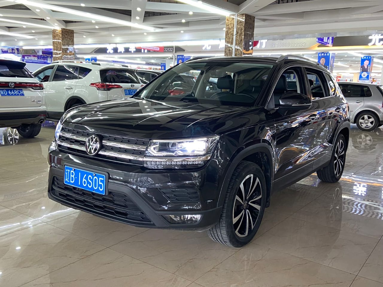 Volkswagen Tharu 2022 1.4T 280TSI Deluxe Edition