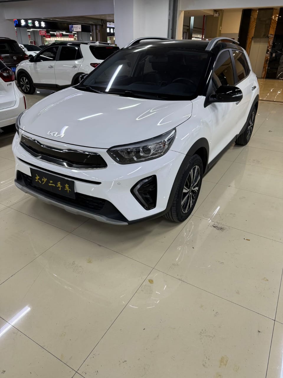 Kia KX1 2022 1.4L CVT Skylight Edition