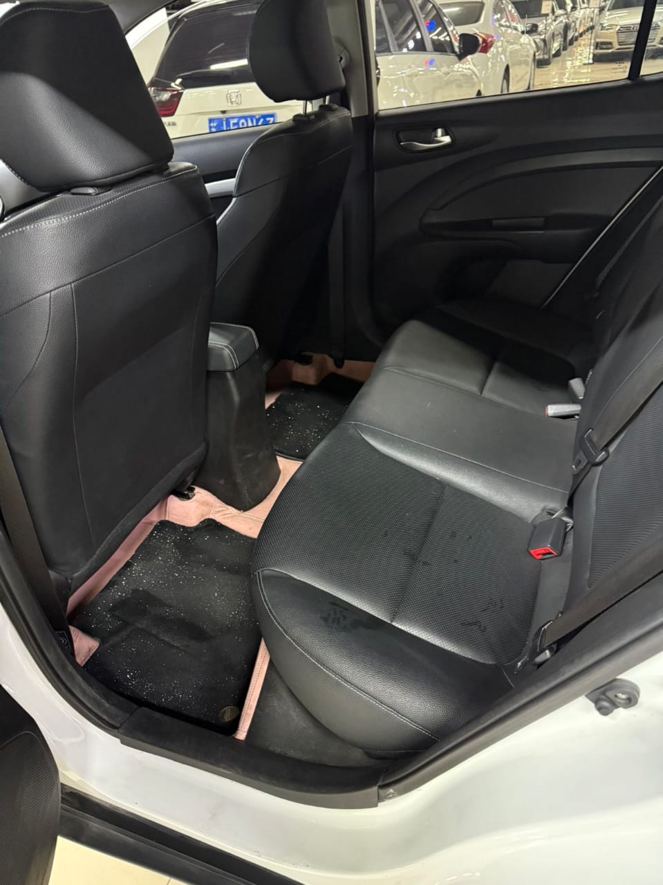 Kia KX1 2022 1.4L CVT Skylight Edition