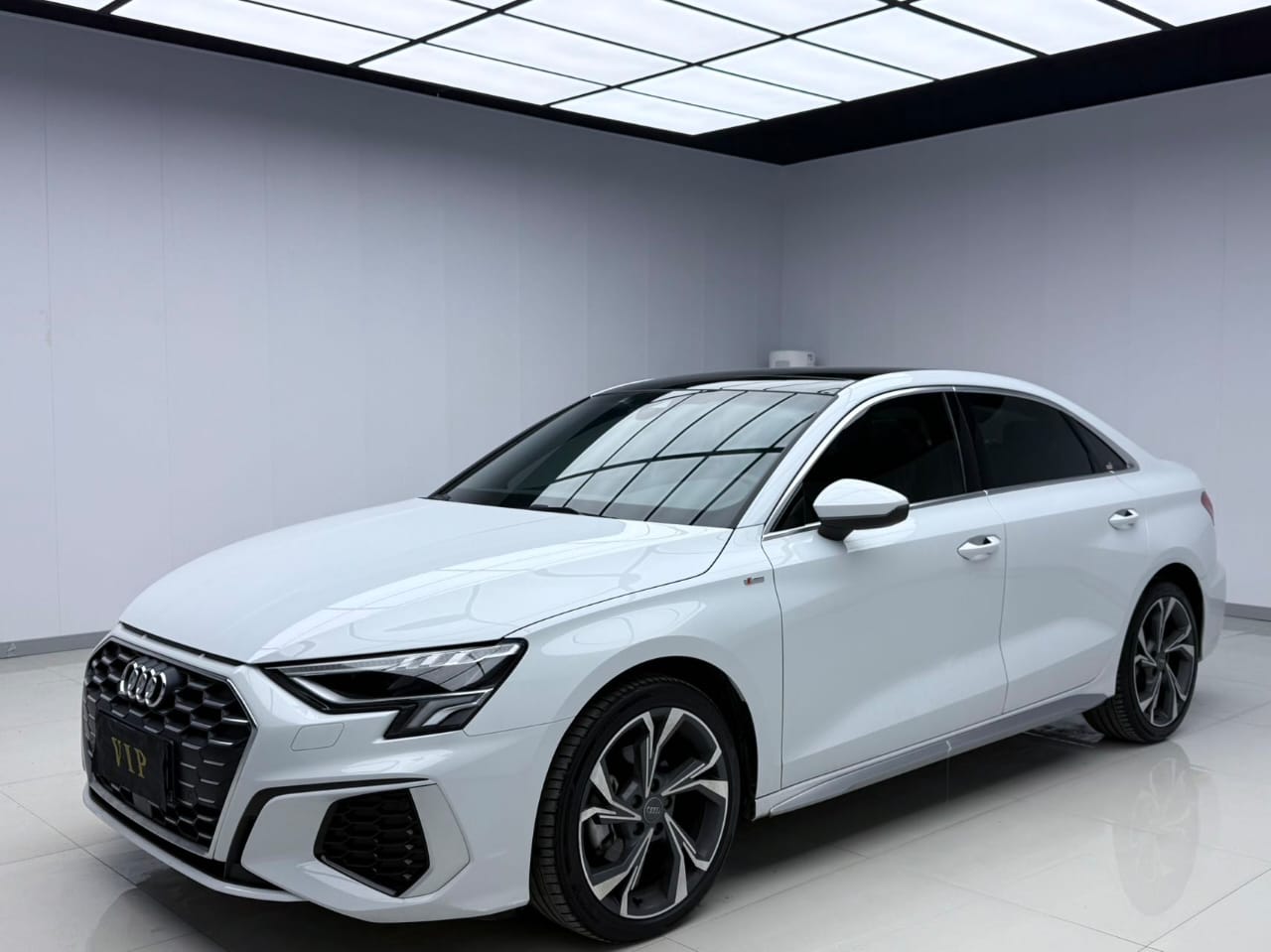 Audi A3L Limousine 2021 35 TFSI Luxury Sport