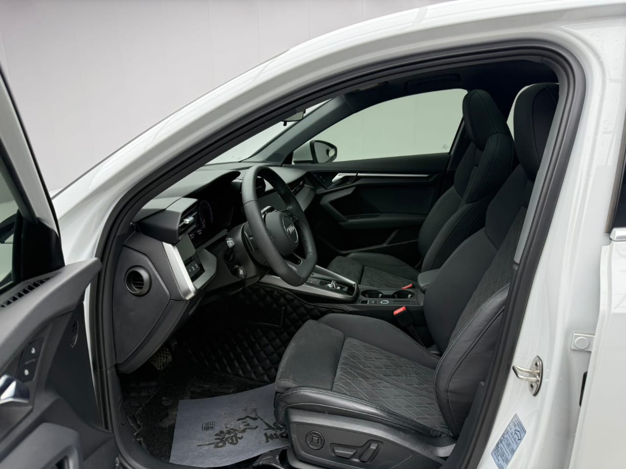 Audi A3L Limousine 2021 35 TFSI Luxury Sport