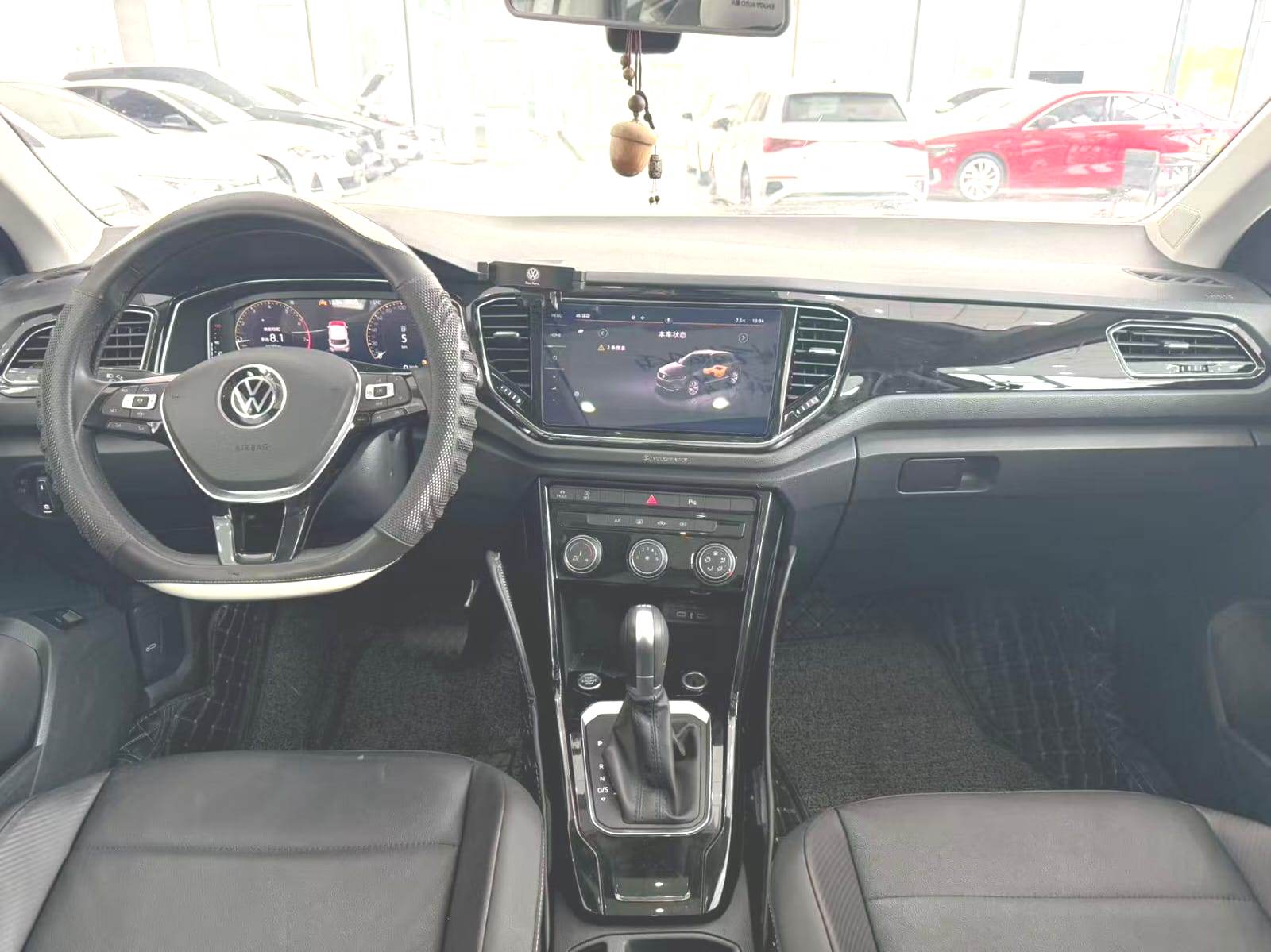 Volkswagen T-Roc 2022 280TSI DSG Tango Edition