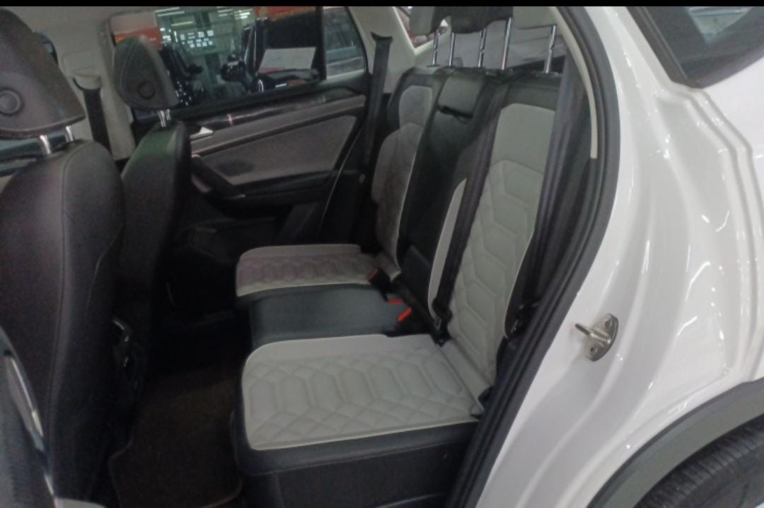 Volkswagen Tayron 2023 280TSI Deluxe Plus Premium Edition