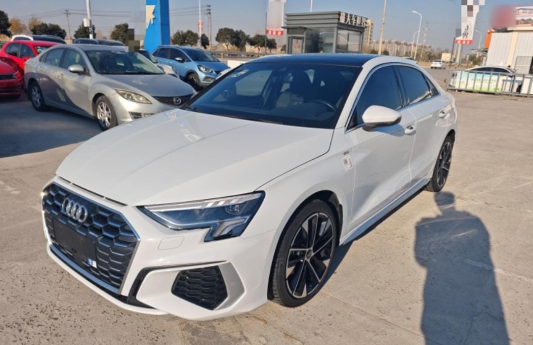 Audi A3L Limousine 2023 35 TFSI