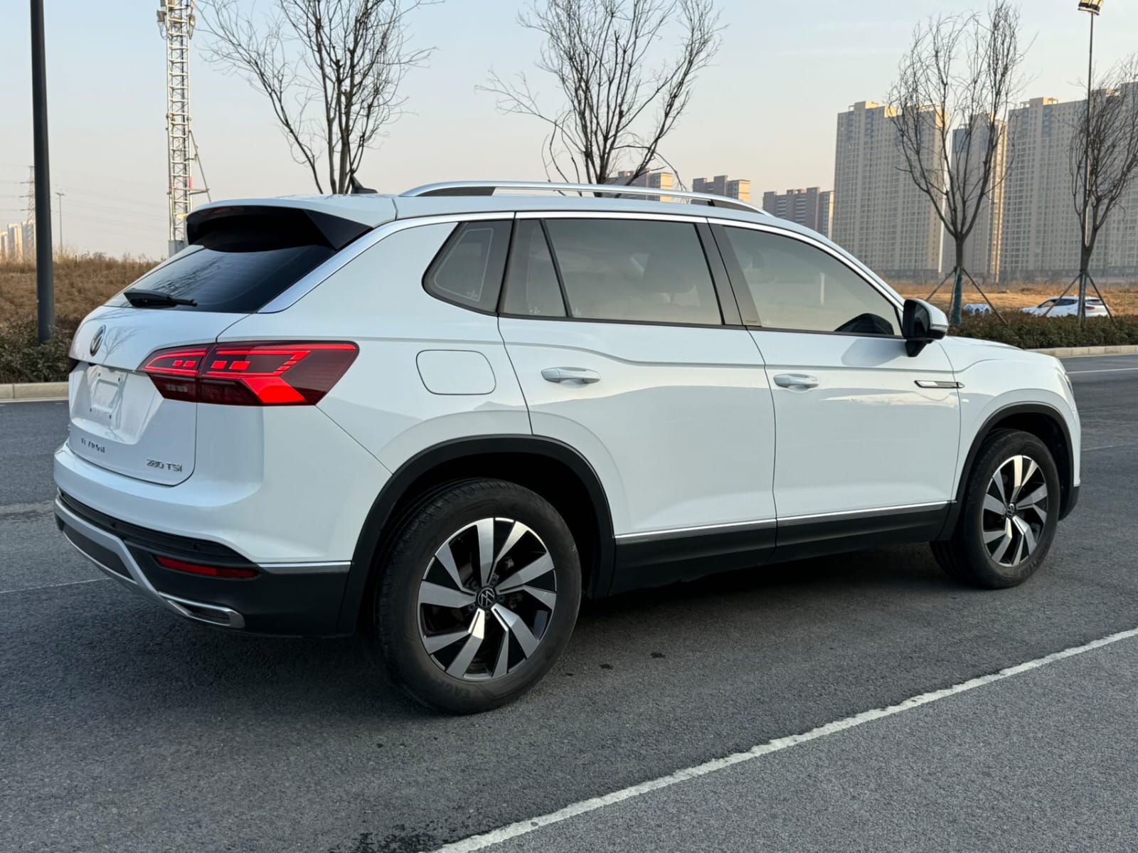 Volkswagen Tayron 280TSI